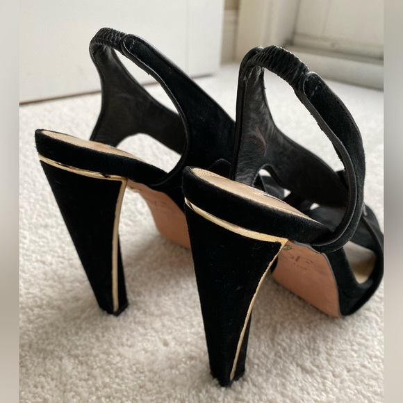 Diane von Furstenberg black suede “Julia” heel, size 7.5 - Picture 2 of 6